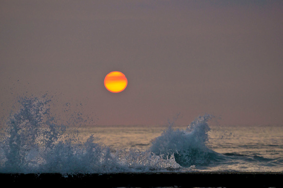 A.Cecil- Waikik Sunset-4236